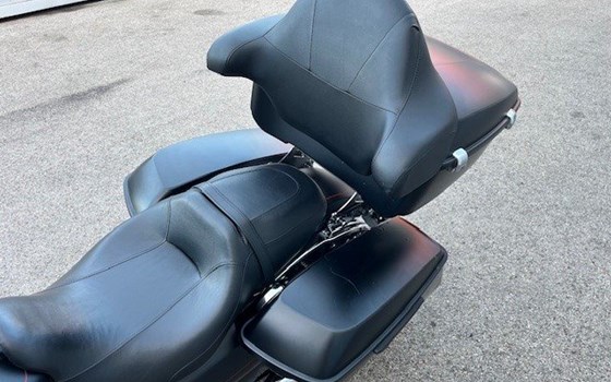 Gebrauchtmotorrad Harley-Davidson Touring Street Glide Special FLHXS - Bild 11