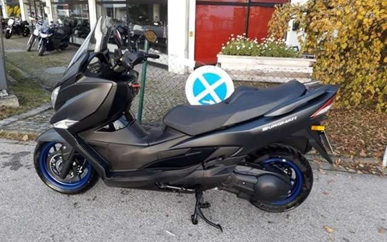 Gebrauchtmotorrad Suzuki Burgman 400 - Bild 1