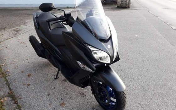 Gebrauchtmotorrad Suzuki Burgman 400 - Bild 3