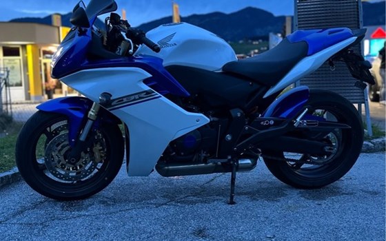Gebrauchtmotorrad Honda CBR 600 F - Bild 3