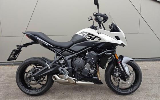 Gebrauchtmotorrad Triumph Tiger Sport 660 - Bild 1