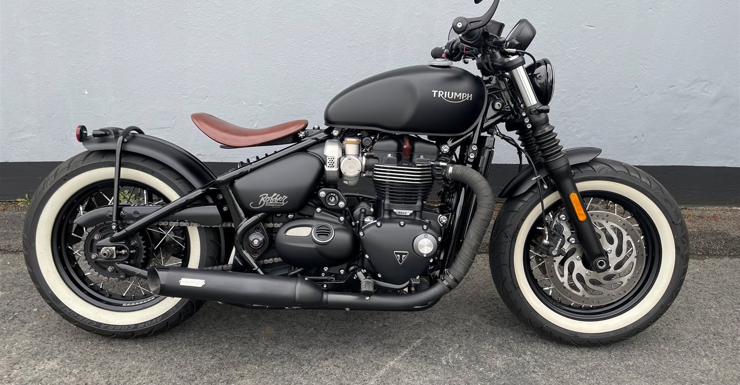 Angebot Triumph Bonneville Bobber Black