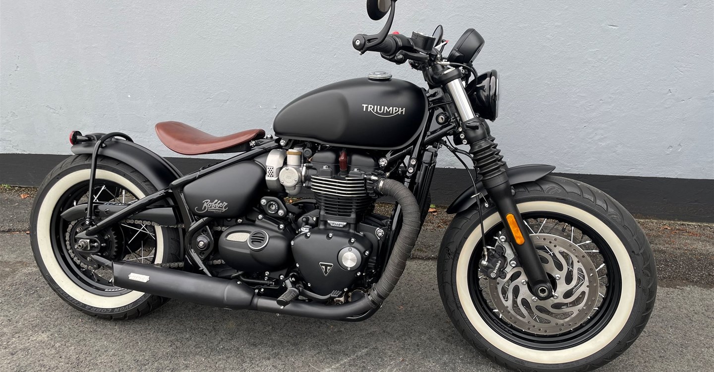 Angebot Triumph Bonneville Bobber Black