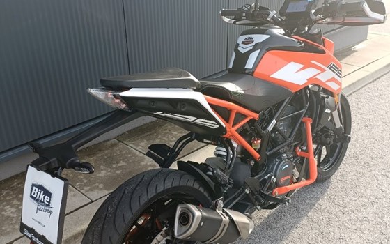 Gebrauchtmotorrad KTM 125 Duke - Bild 11