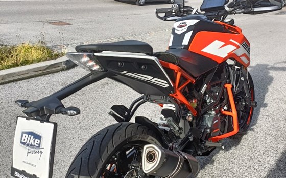 Gebrauchtmotorrad KTM 125 Duke - Bild 10