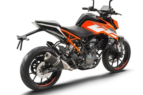 Die 5 schnellsten A1 Naked Bikes