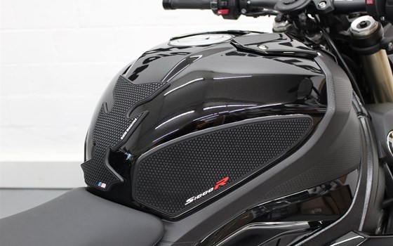 Motorrad Occasion BMW S 1000 R - Bild 8