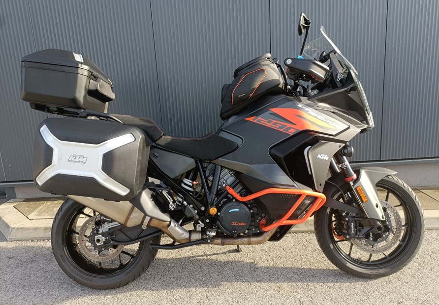 KTM 1290 Super Adventure S (schwarz)