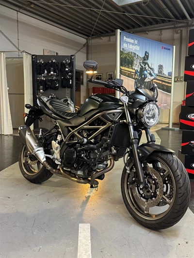 SV650