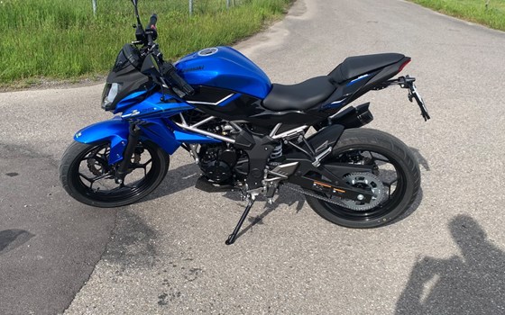 Motorrad Occasion Kawasaki Z125 - Bild 3