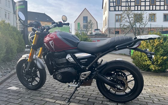 Gebrauchtmotorrad Triumph Speed 400 - Bild 3