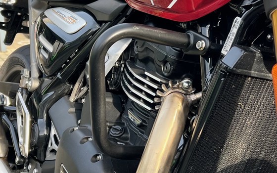 Gebrauchtmotorrad Triumph Speed 400 - Bild 8