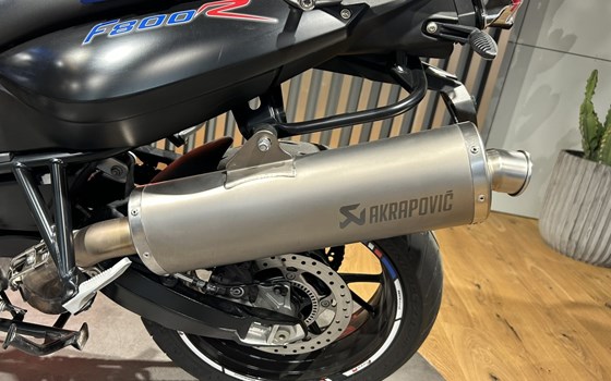 Gebrauchtmotorrad BMW F 800 R - Bild 4