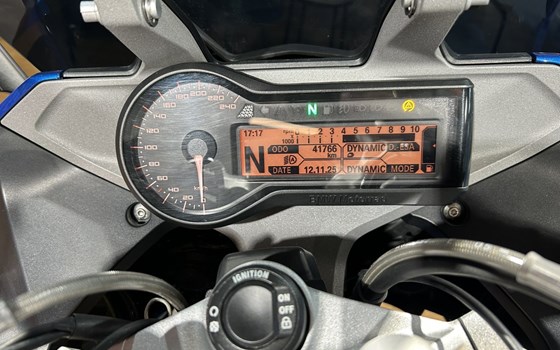 Gebrauchtmotorrad BMW R 1200 RS - Bild 7