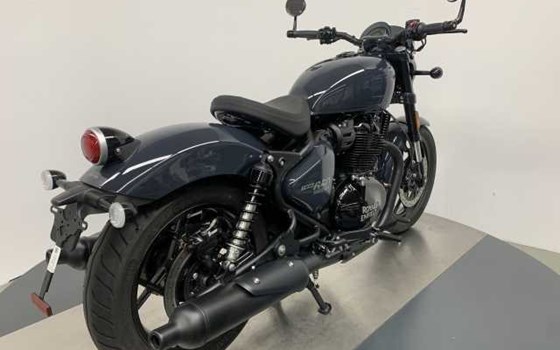 Gebrauchtmotorrad Royal Enfield Shotgun 650 - Bild 3