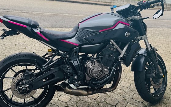 Gebrauchtmotorrad Yamaha MT-07 - Bild 2