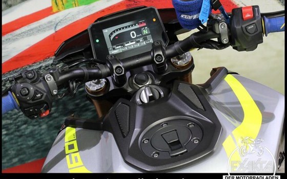 Gebrauchtmotorrad Yamaha MT-09 SP - Bild 10