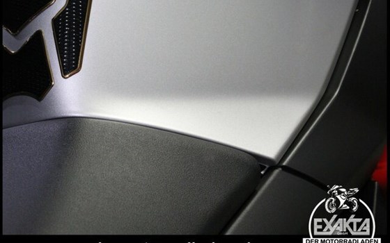 Gebrauchtmotorrad Aprilia Shiver 900 - Bild 29