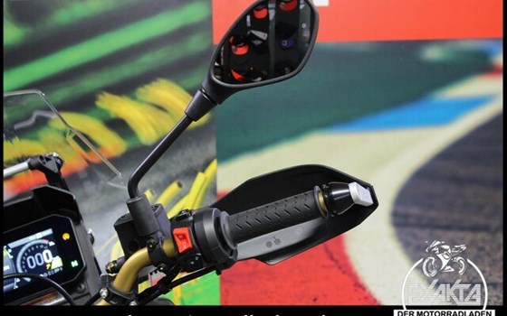 Neufahrzeug Aprilia Tuareg 660 Rally - Bild 14