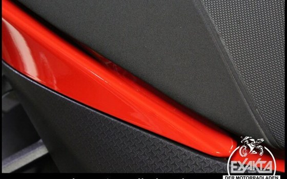 Gebrauchtmotorrad Aprilia Tuono V4 1100 - Bild 28