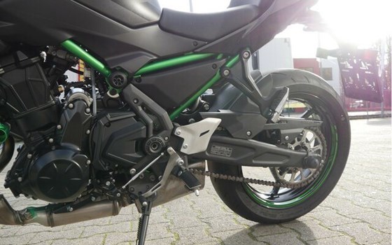 Gebrauchtmotorrad Kawasaki Z650 - Bild 12