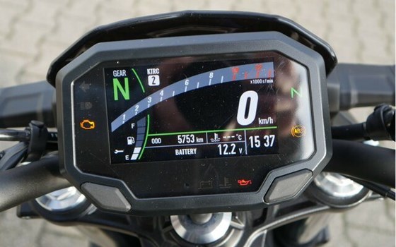 Gebrauchtmotorrad Kawasaki Z650 - Bild 17