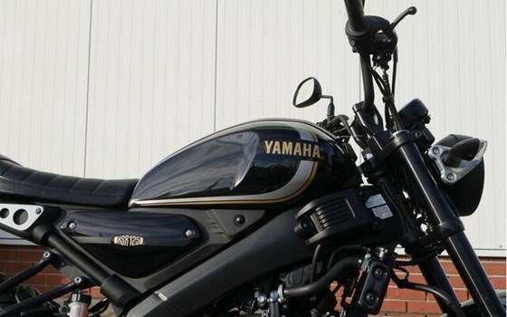 Gebrauchtmotorrad Yamaha XSR125 Legacy - Bild 6