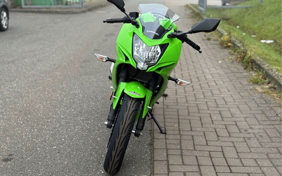 Neufahrzeug Kawasaki Ninja 125 - Bild 11