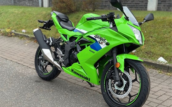 Neufahrzeug Kawasaki Ninja 125 - Bild 2