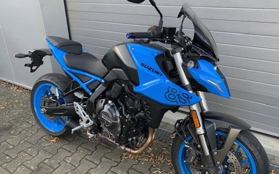 Gebrauchtmotorrad Suzuki GSX-8S - Bild 2