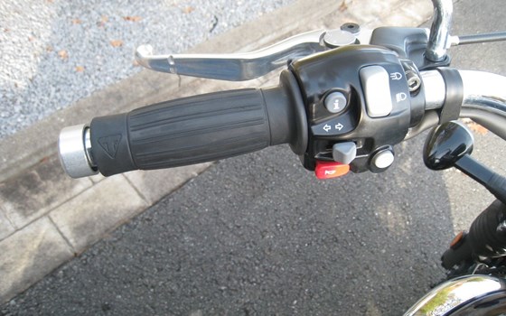 Gebrauchtmotorrad Triumph Bonneville Speedmaster - Bild 11