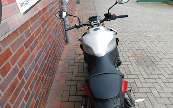 Gebrauchtmotorrad Suzuki GSX-S1000 - Bild 10