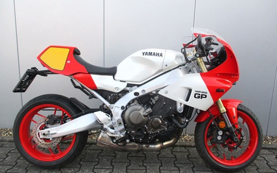 Gebrauchtmotorrad Yamaha XSR900 GP - Bild 3