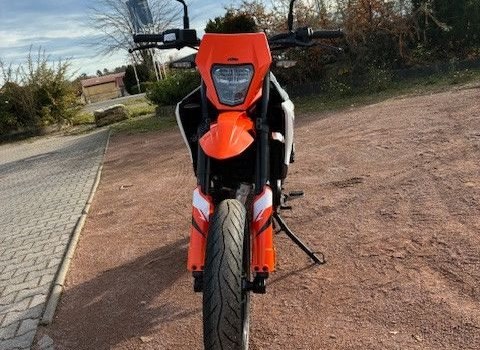 Neufahrzeug KTM 125 SMC R - Bild 7