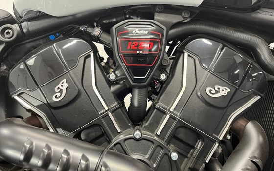 Gebrauchtmotorrad Indian 101 Scout - Bild 22