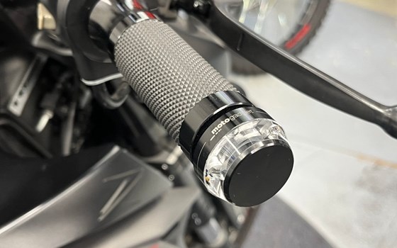 Gebrauchtmotorrad Kawasaki Z1000 - Bild 10