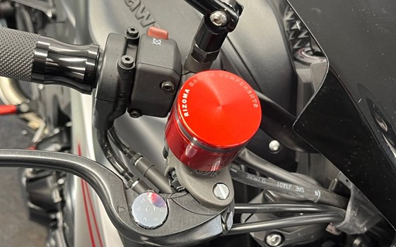 Gebrauchtmotorrad Kawasaki Z1000 - Bild 11