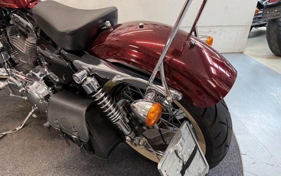 Gebrauchtmotorrad Harley-Davidson Sportster XL 1200 V Seventy-Two - Bild 4