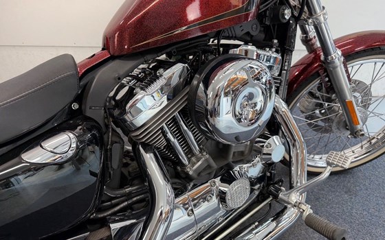 Gebrauchtmotorrad Harley-Davidson Sportster XL 1200 V Seventy-Two - Bild 8