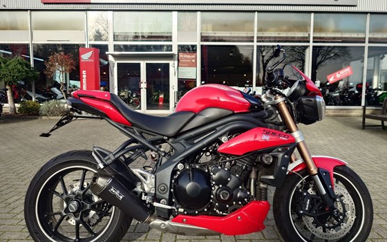 Gebrauchtmotorrad Triumph Speed Triple 1050 - Bild 1