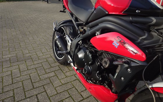 Gebrauchtmotorrad Triumph Speed Triple 1050 - Bild 15