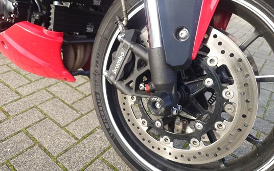 Gebrauchtmotorrad Triumph Speed Triple 1050 - Bild 19