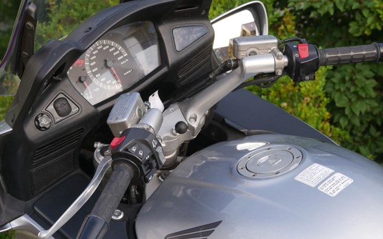 Gebrauchtmotorrad Honda ST 1300 Pan-European - Bild 7