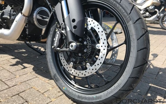 Gebrauchtmotorrad Moto Guzzi V85 TT - Bild 11