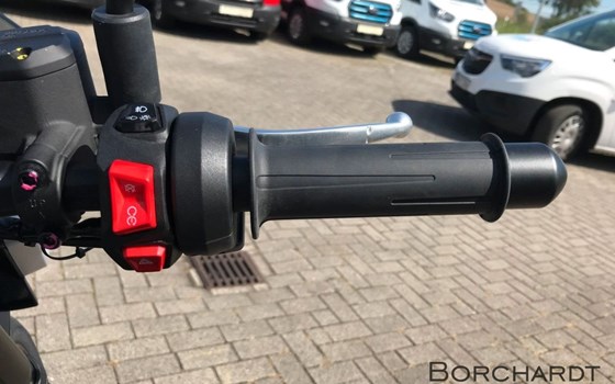 Gebrauchtmotorrad Moto Guzzi V85 TT - Bild 15