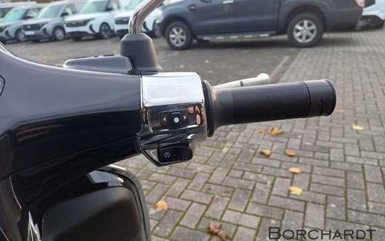 Neufahrzeug Vespa Primavera 50 4T - Bild 13