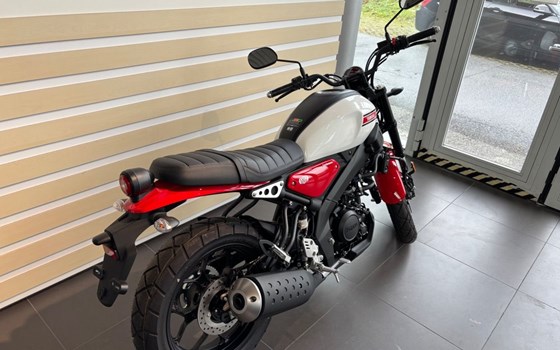 Gebrauchtmotorrad Yamaha XSR125 - Bild 4