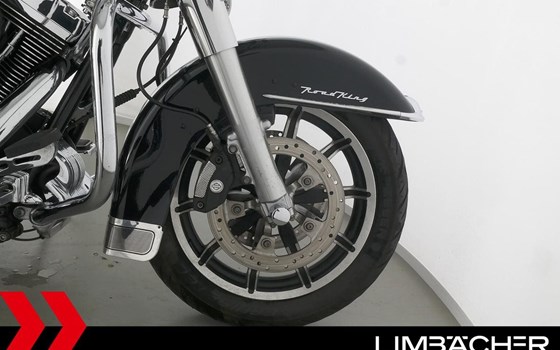 Gebrauchtmotorrad Harley-Davidson Road King Classic FLHRC - Bild 14