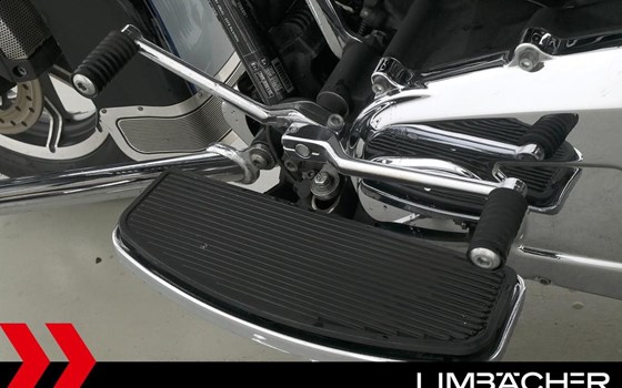 Gebrauchtmotorrad Harley-Davidson Road King Classic FLHRC - Bild 22