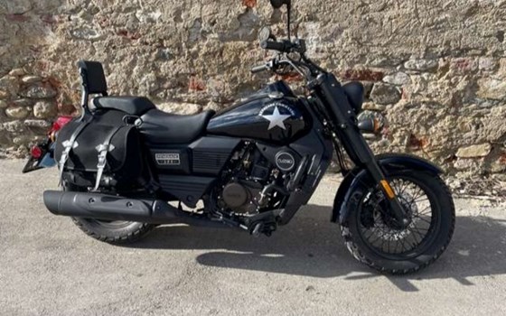Gebrauchtmotorrad United Motors UM Renegade Commando 125 - Bild 1